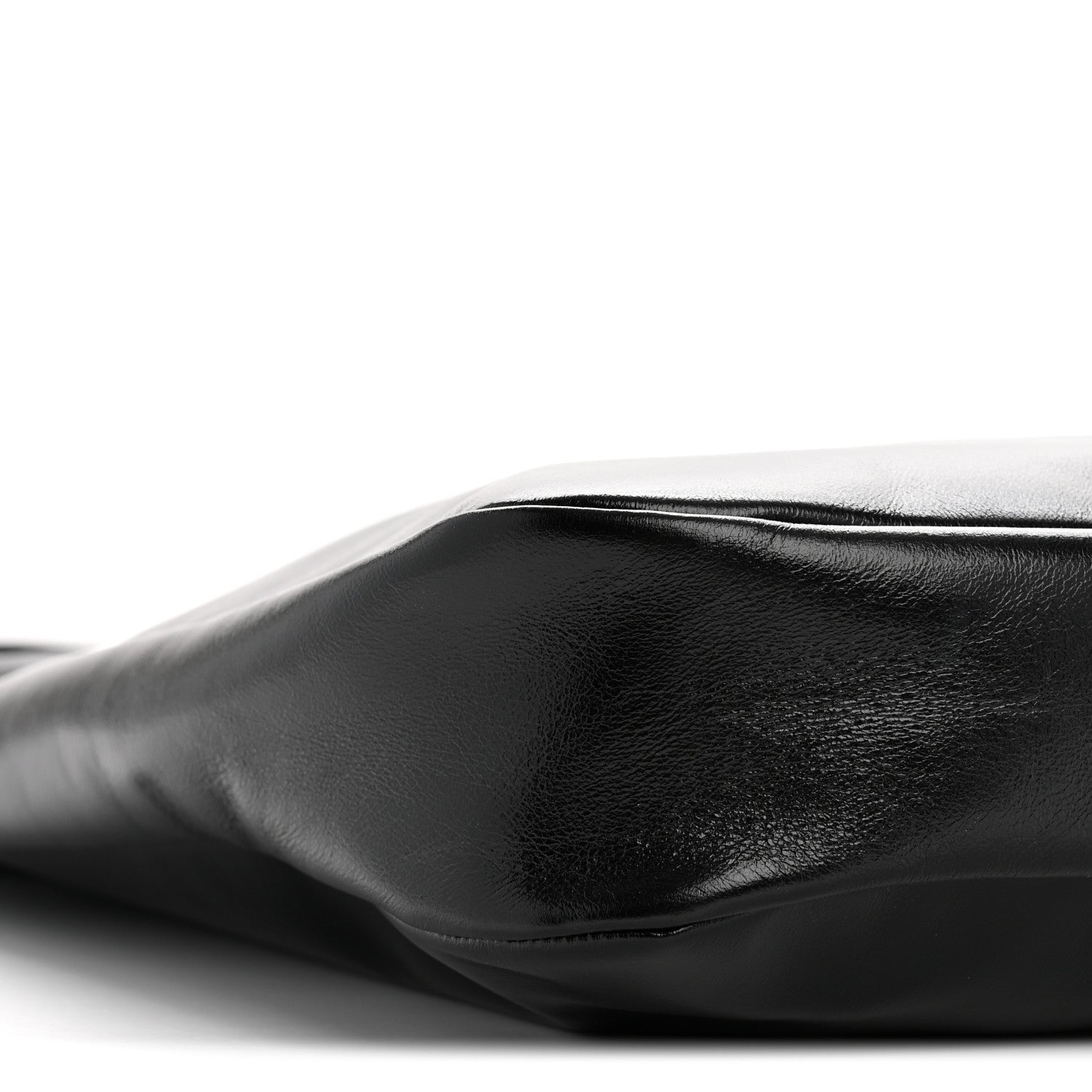 Shiny Softy Calfskin Ivy Bag Black
