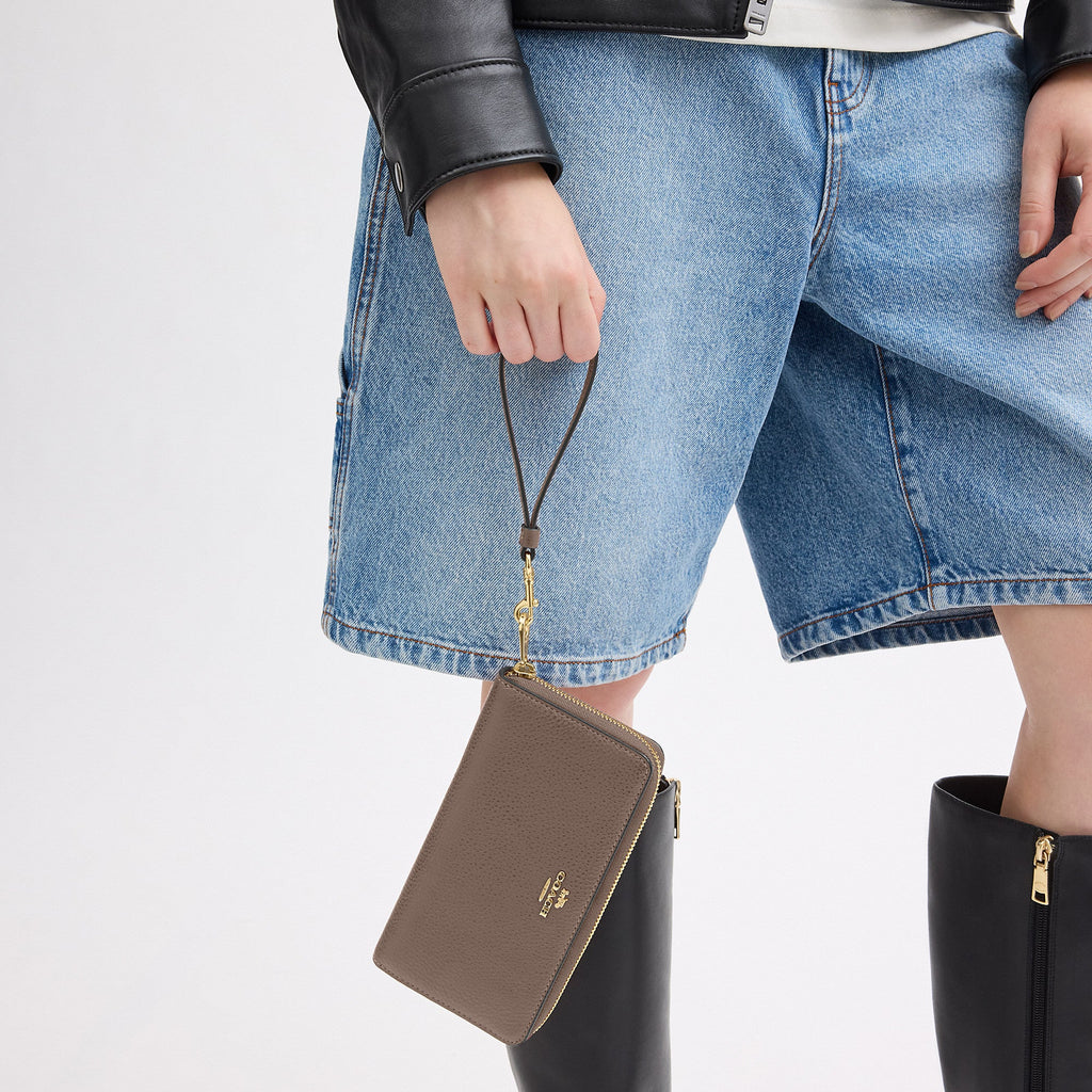 Coach Outlet Long Zip Around Wallet