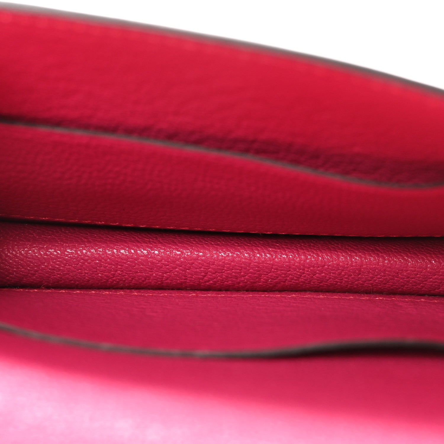 Chevre Mysore Roulis Slim Wallet Rose Shocking