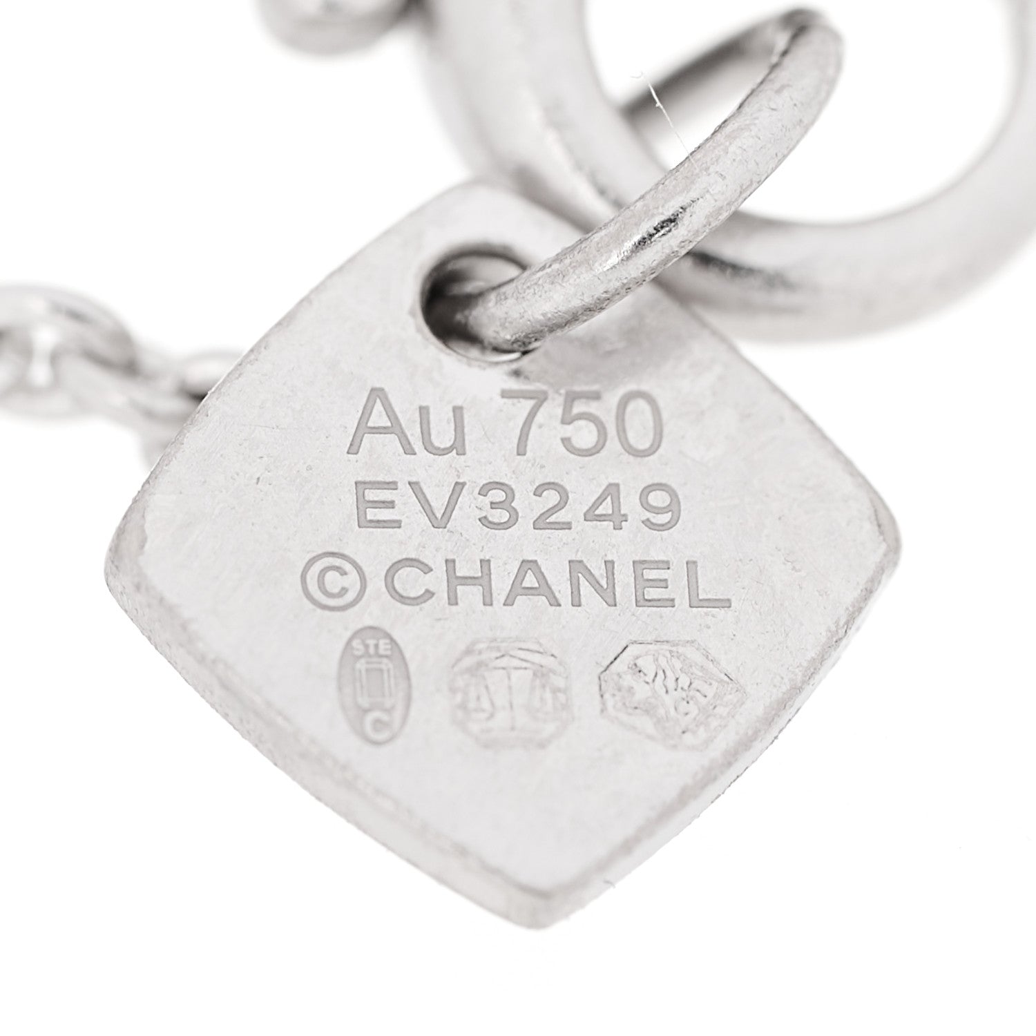 18K White Gold Diamond Coco Crush Station Bracelet