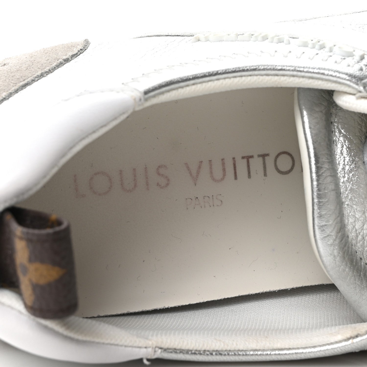 Metallic Grained Calfskin Womens LV Sneakerina 38 Silver