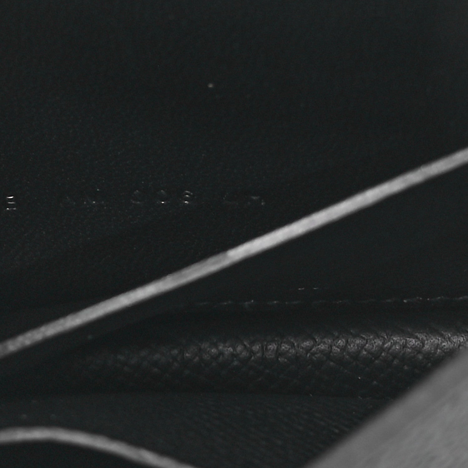 Epsom Constance Slim Wallet Black