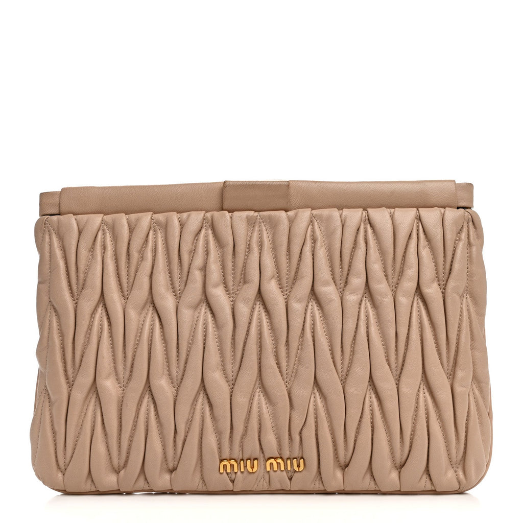 Nappa Matelasse Clutch Cammeo