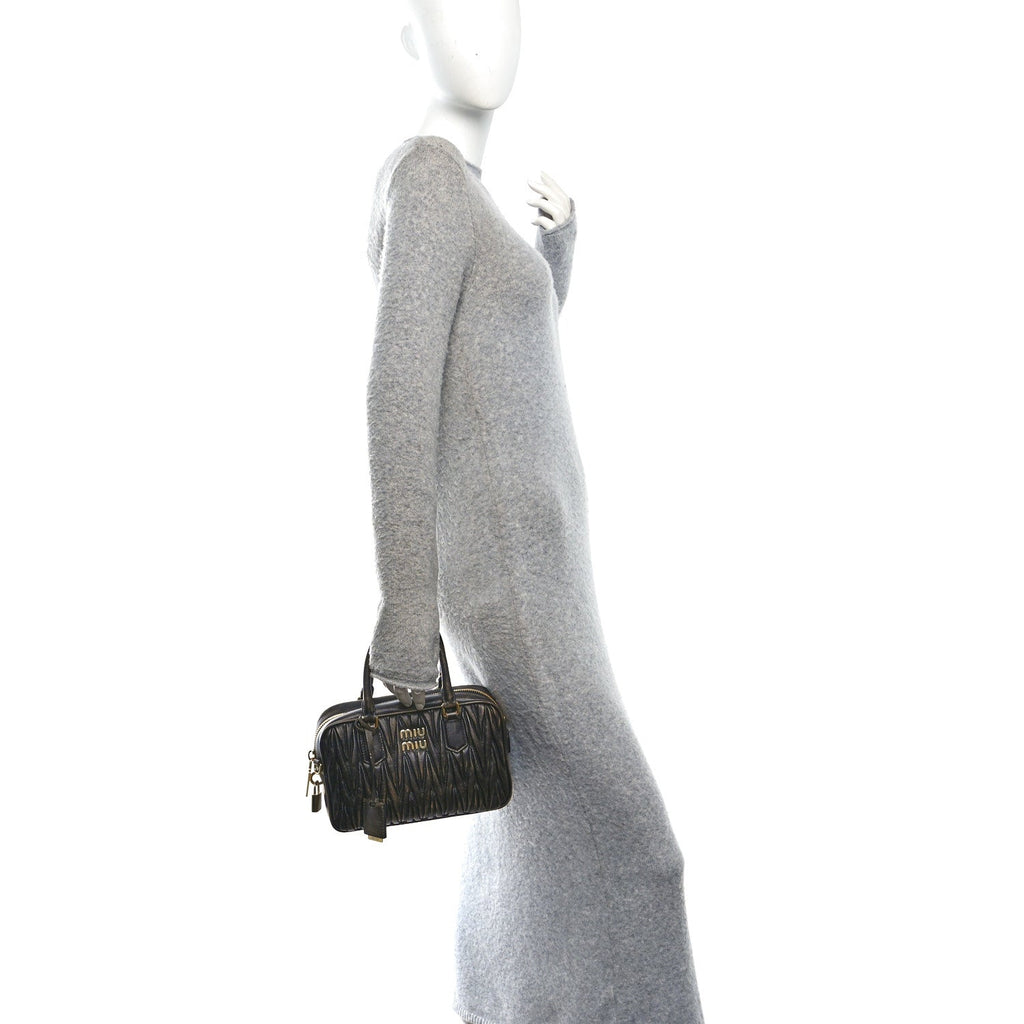Nappa Matelasse Arcadie Top Handle Bag Sabbia Caffe