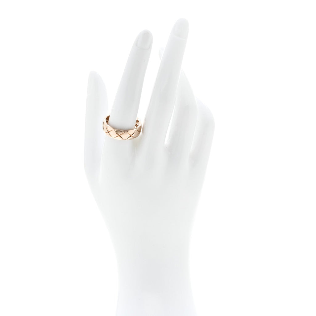 18K Beige Gold Small Coco Crush Ring 62 10