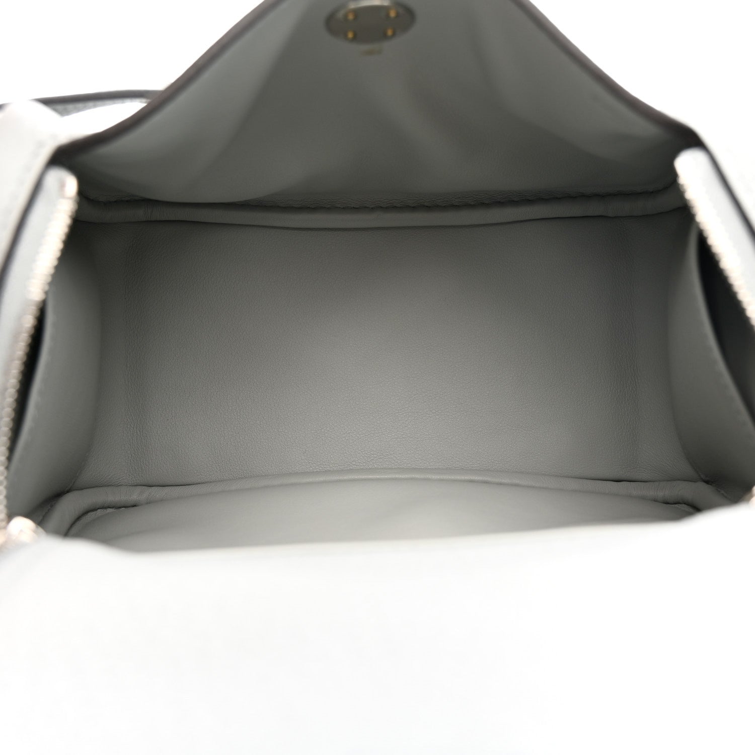 Taurillon Clemence Mini Lindy 20 Bleu Pale