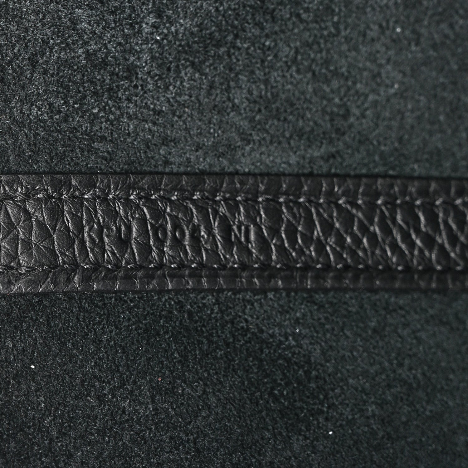Taurillon Clemence Picotin Lock 22 MM Black