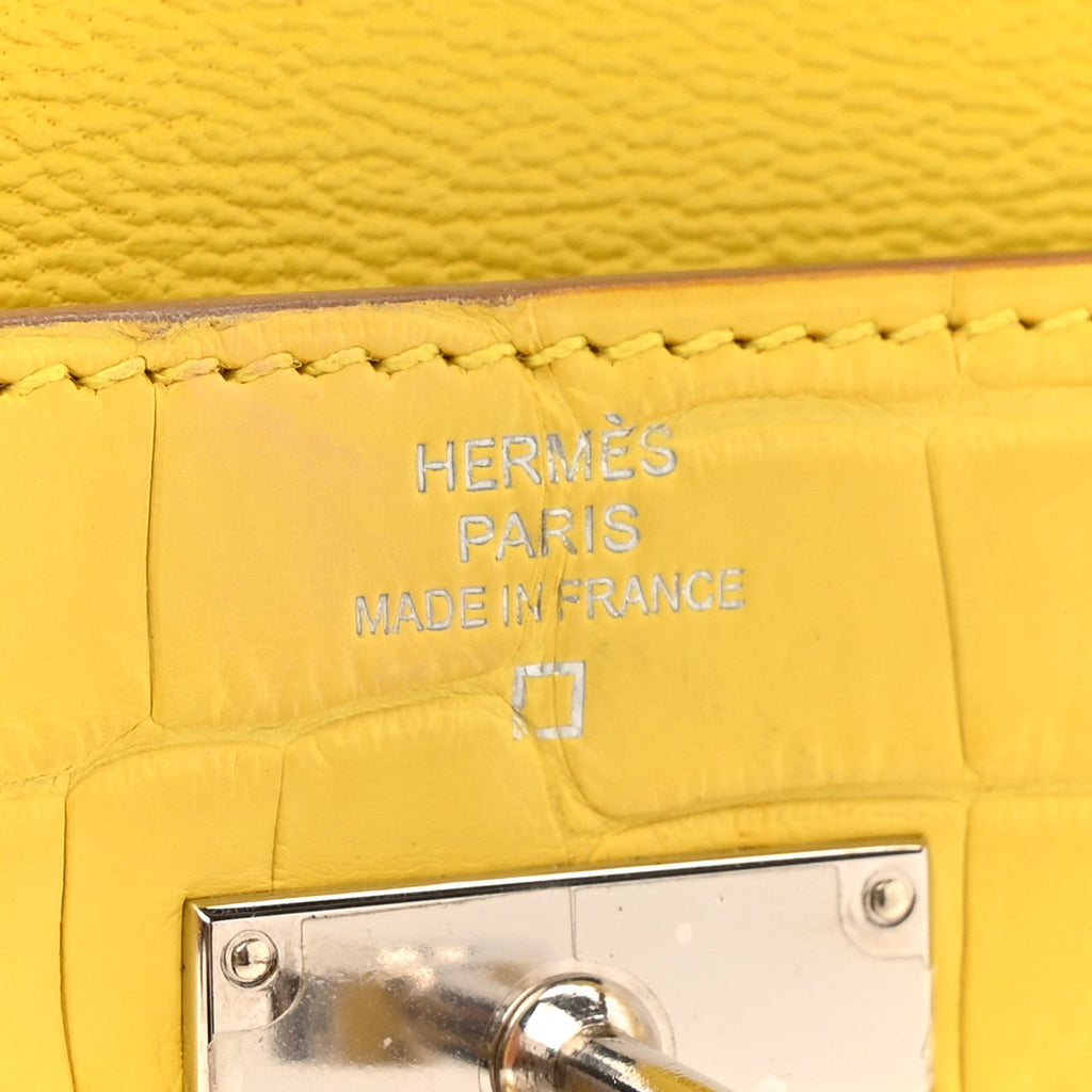 Matte Alligator Kelly Longue Wallet Mimosa