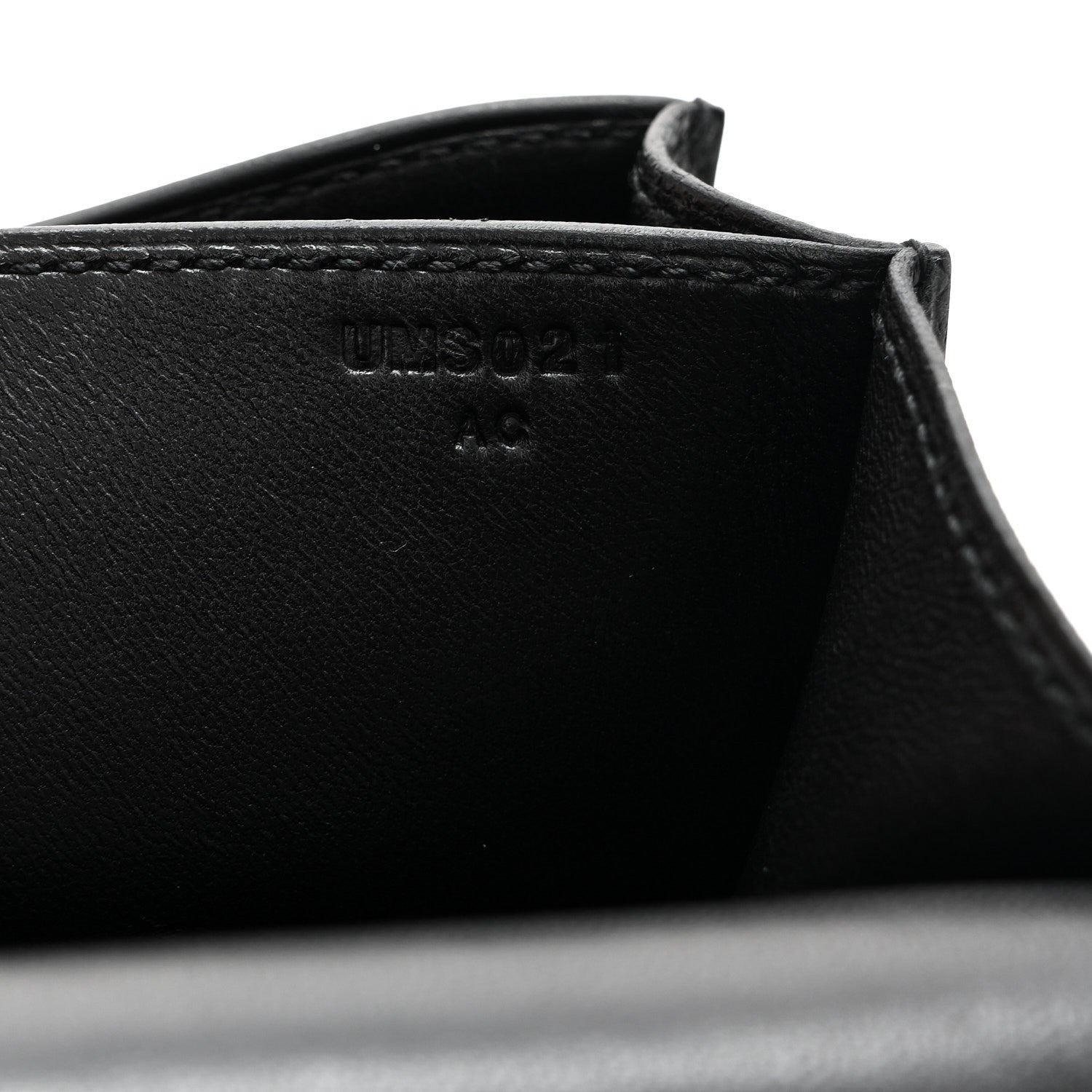 Epsom Constance 18 Black