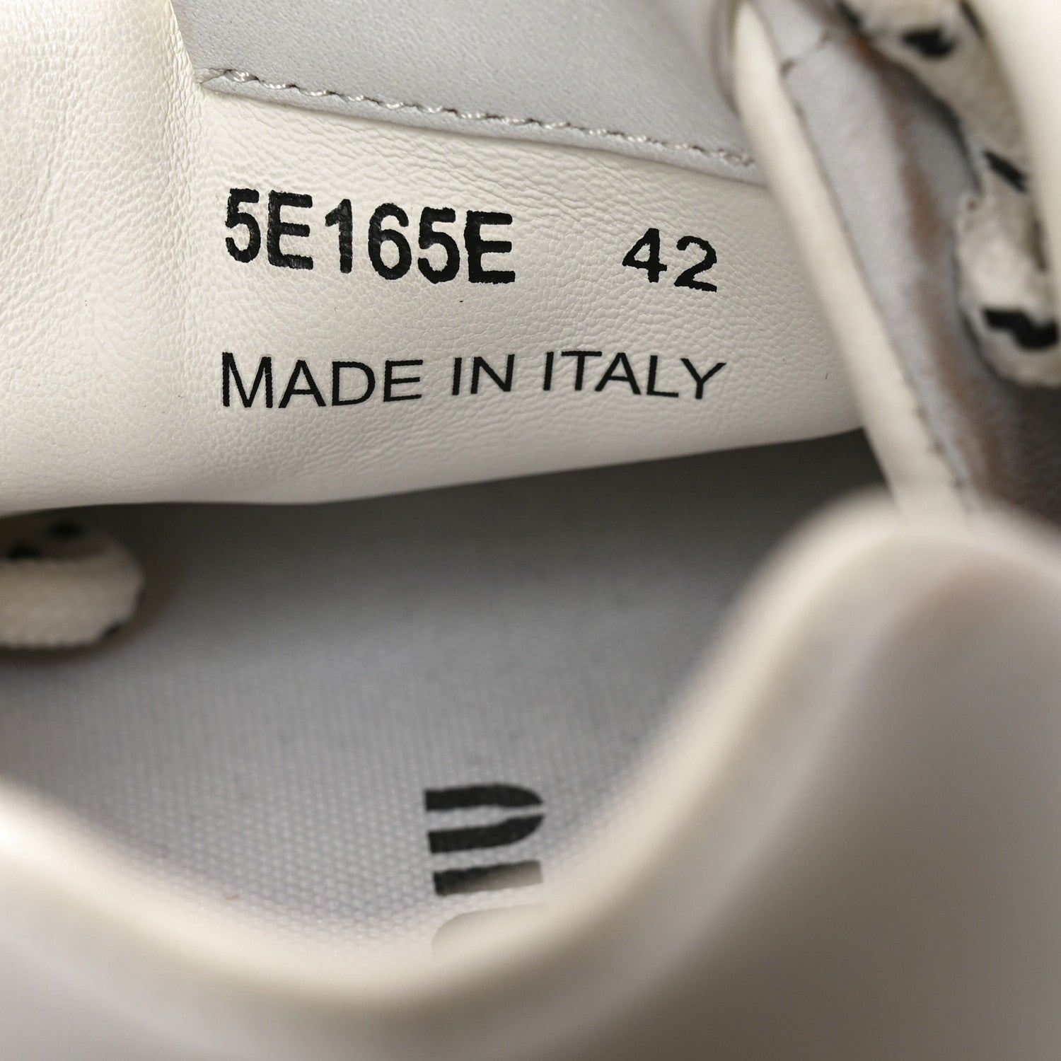 X NEW BALANCE Bleached Calfskin 530 SL Sneakers 42 White